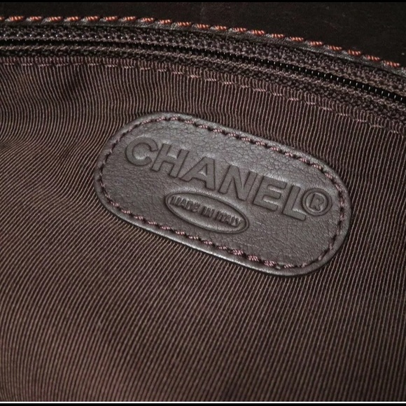 CHANEL 💯% authentic brown leather travel bag HUGE - Picture 4 of 8